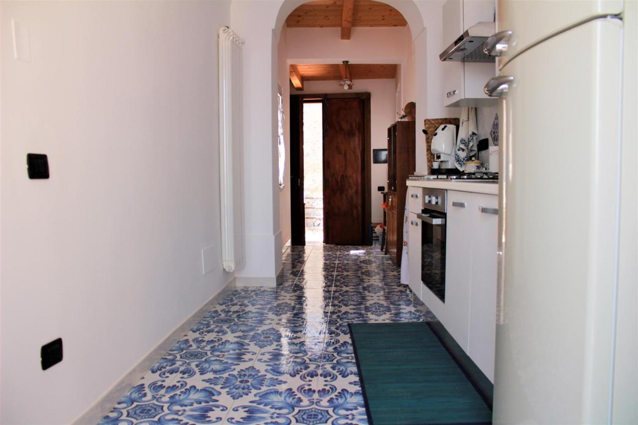 Casa Mery Vietri sul Mare Exterior photo