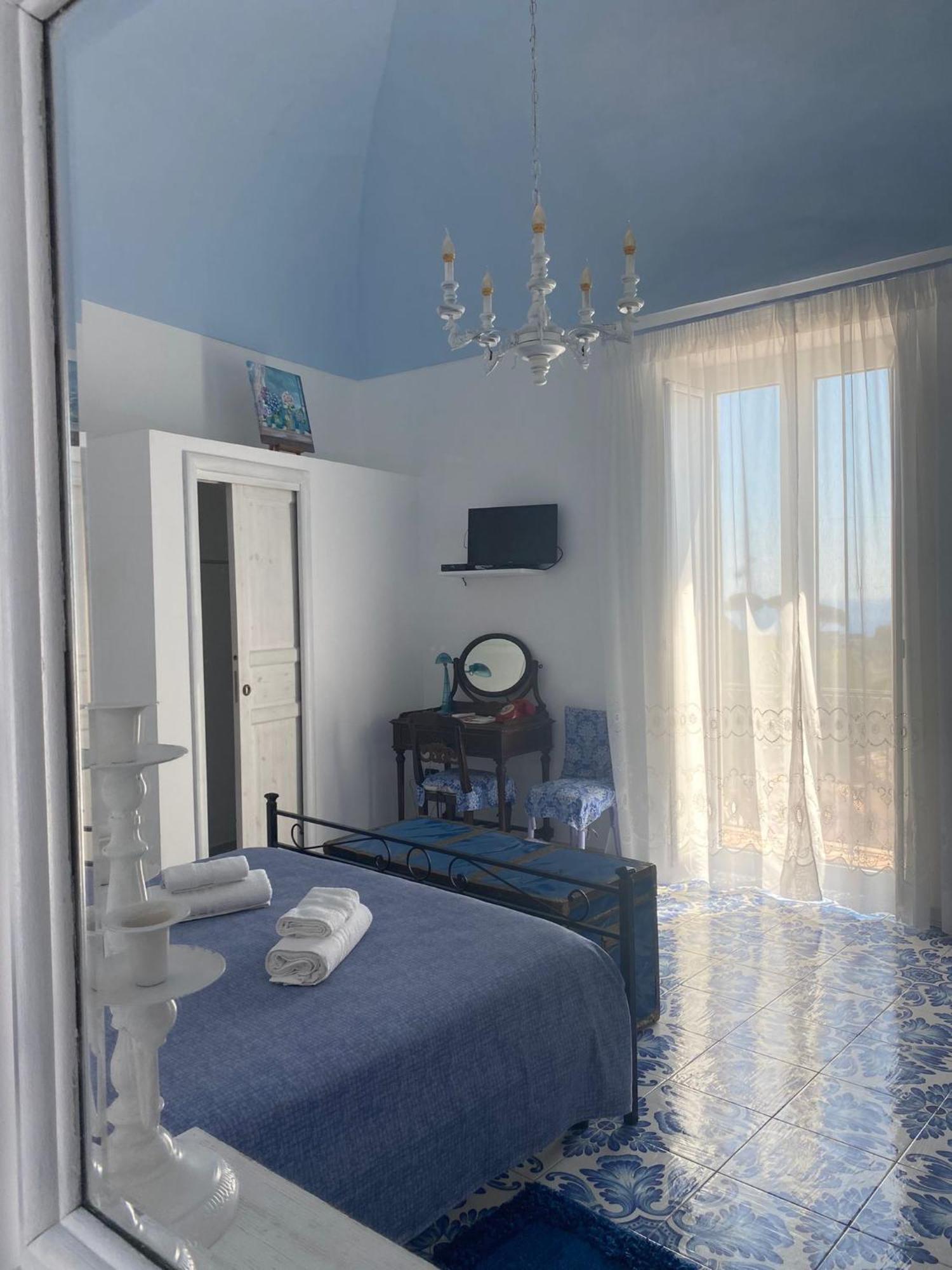 Casa Mery Vietri sul Mare Exterior photo